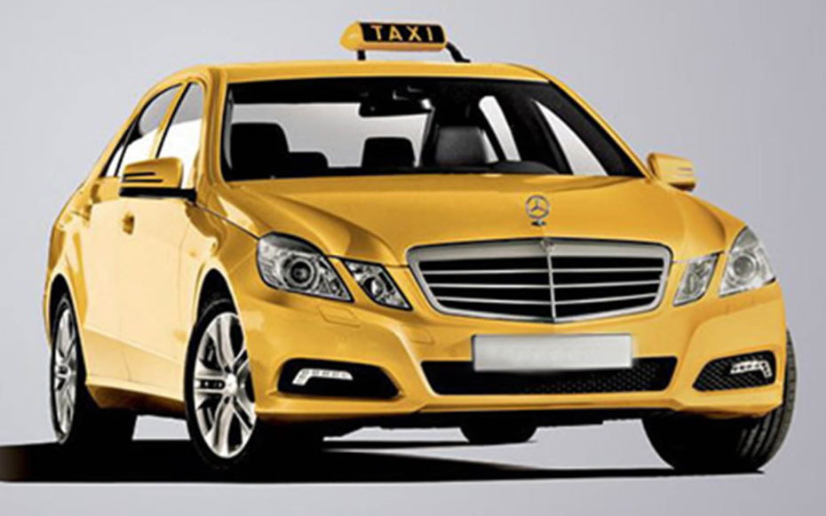 Taxi transfer from airport / ports